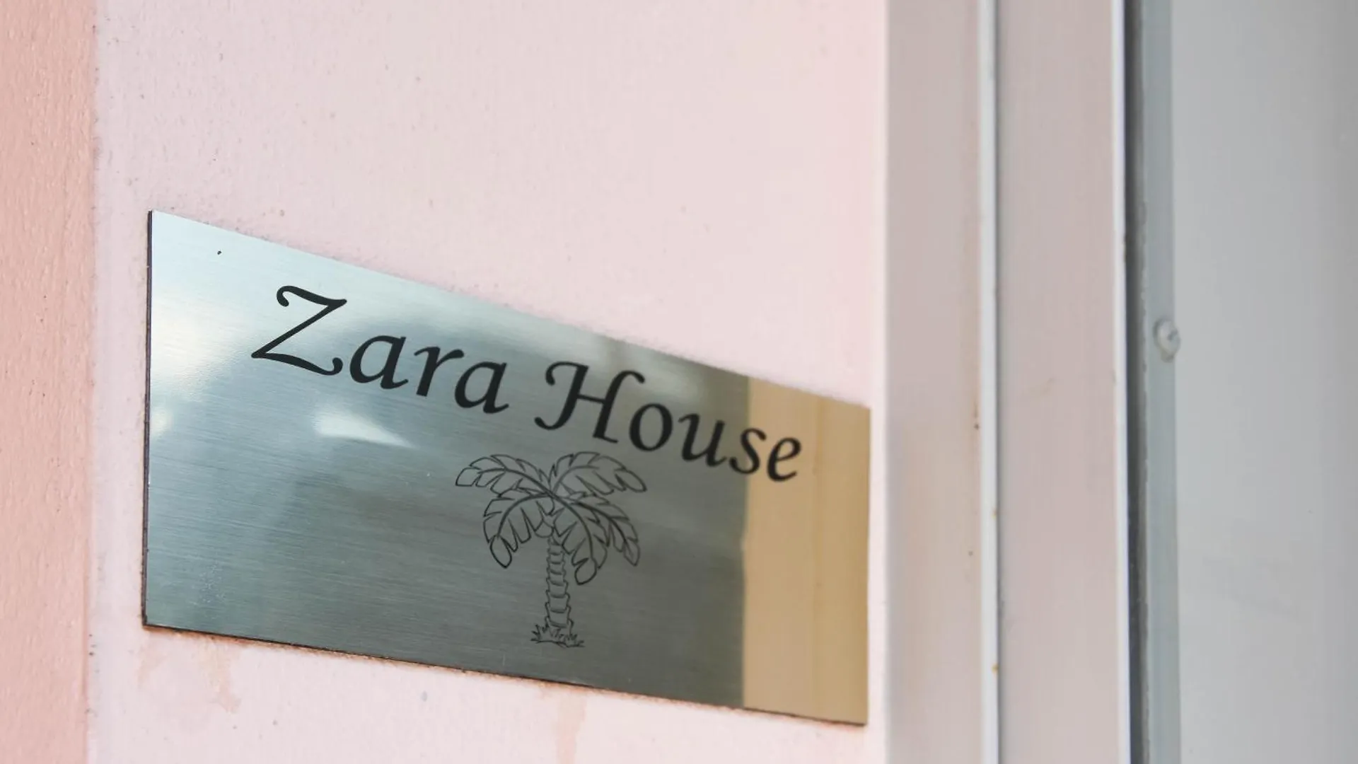 Apartmán Zara House - Lake And Pet Friendly Brusimpiano Itálie